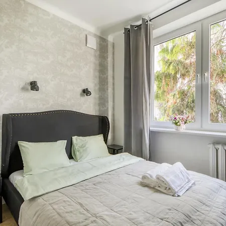 شقة Center وارسو