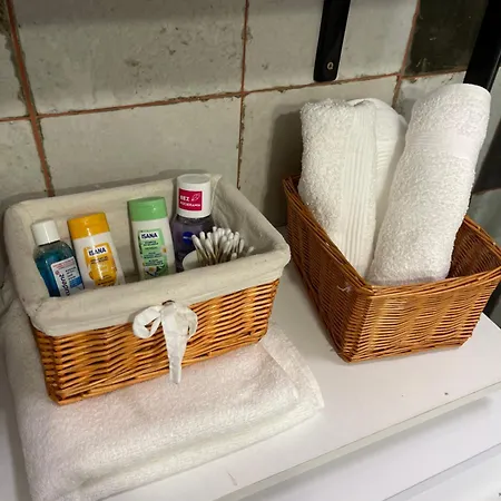 Center דירה ורשה